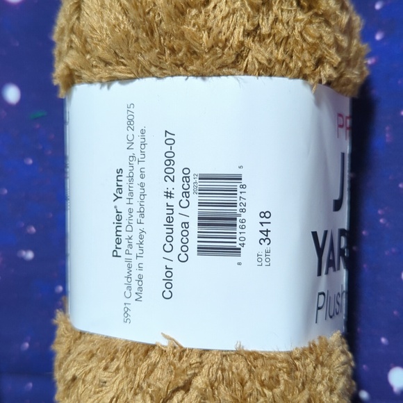 13 Brand New Skeins Premier Just Yarn Plush Various Colors Smoke Free - Picture 10 of 13